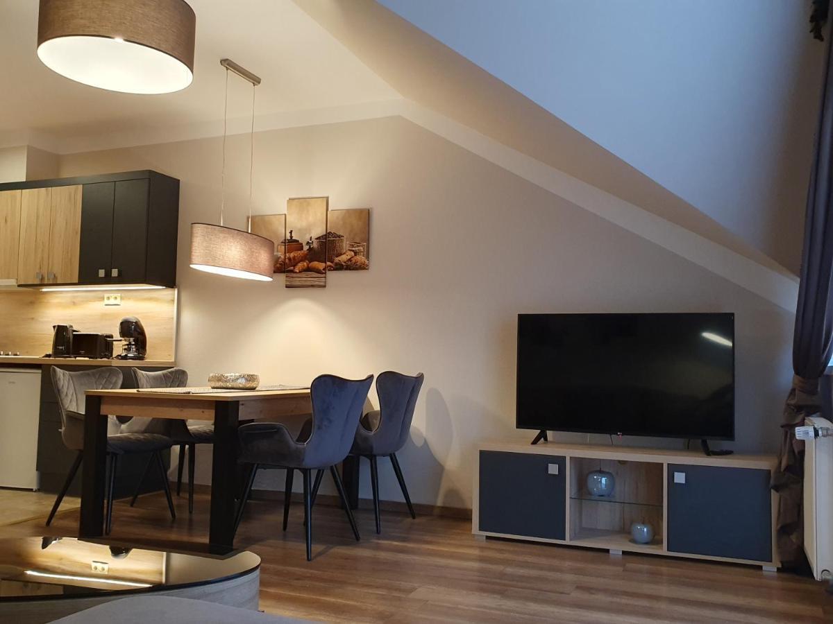 Birdland Panorama Apartman Buk Bagian luar foto